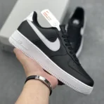 Nike Air Force Low cut Classic Sneakers - Black/White