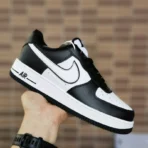 Nike Air Force Low cut Classic Sneakers - Black/White Panda