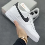 Nike Air Force Low cut Classic Sneakers - White/Black